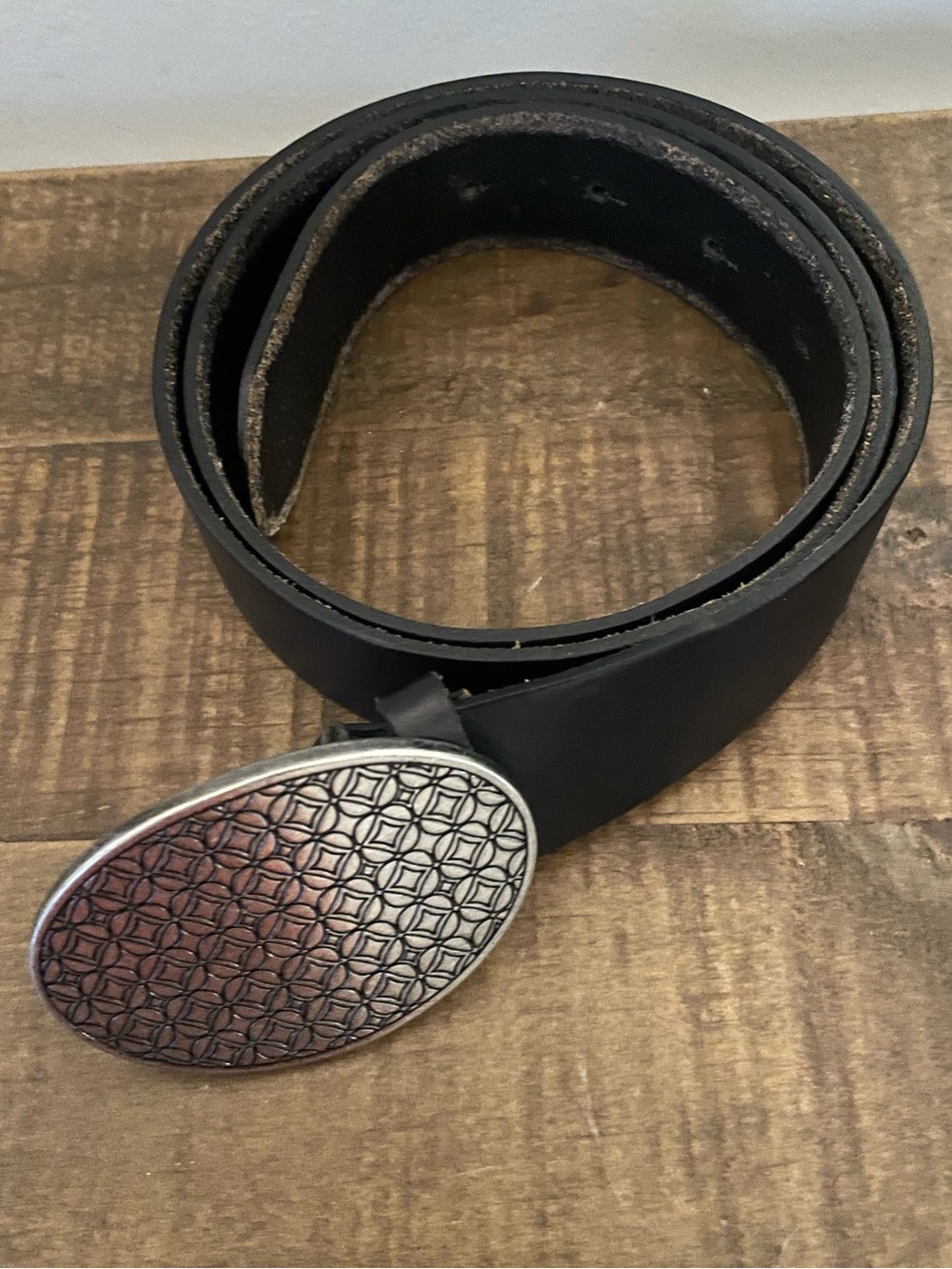 Fossil Women’s Black Leather Belt Medium Western Cowgirl 40”- EUC